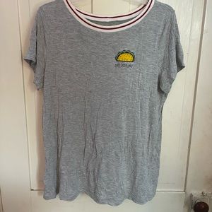 grey soft shirt, large